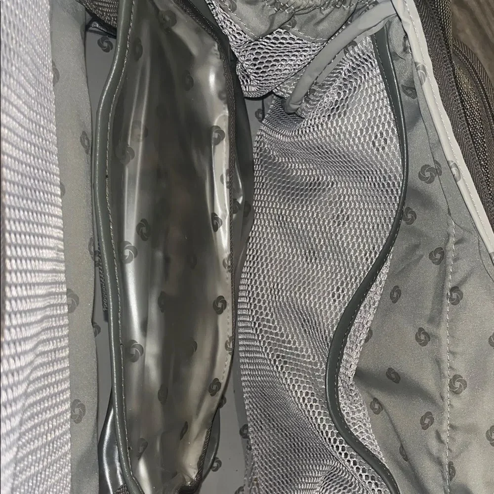 Samsonite sleek duffel